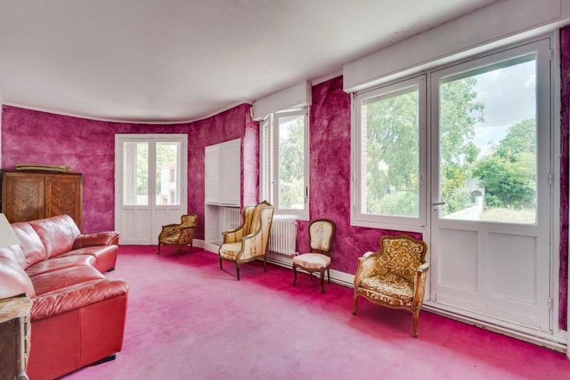 Maison - 255 m² - 7 pièces