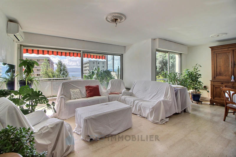 Appartement - 108 m² - 4 pièces