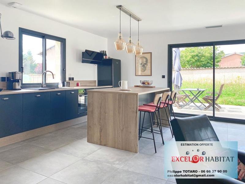 Maison - 89 m² - 4 pièces