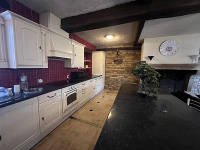 Maison - 140 m² - 6 pièces