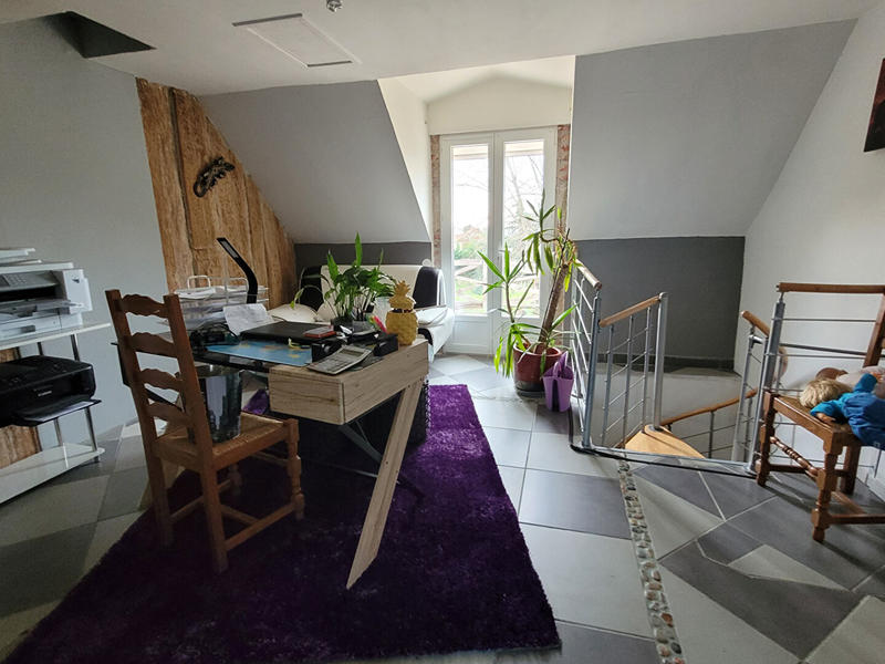 Maison - 166 m² - 8 pièces
