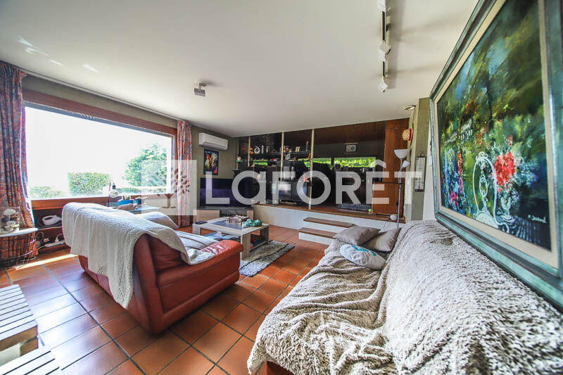 Maison - 171 m² - 5 pièces