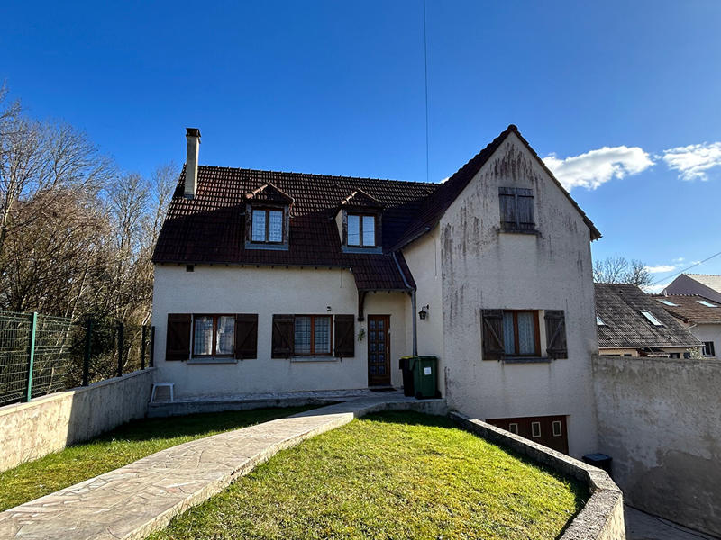 Maison - 165 m² - 7 pièces