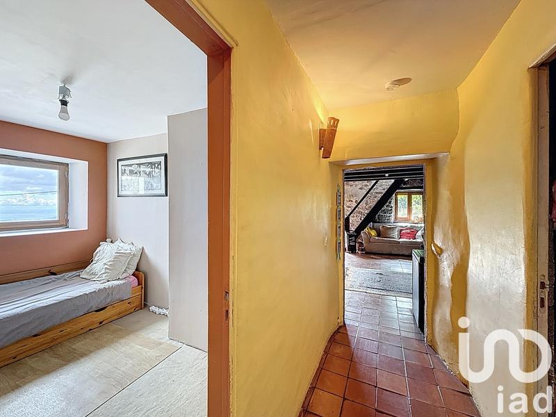 Maison - 214 m² - 7 pièces