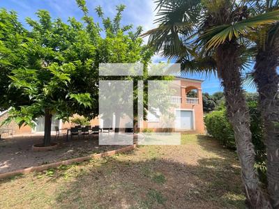 Villa - 207 m² - 8 pièces