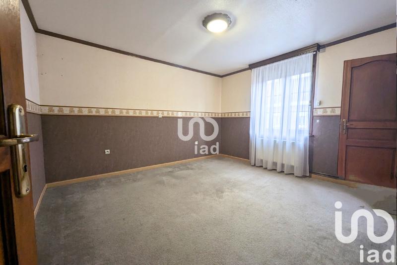 Maison - 215 m² - 7 pièces