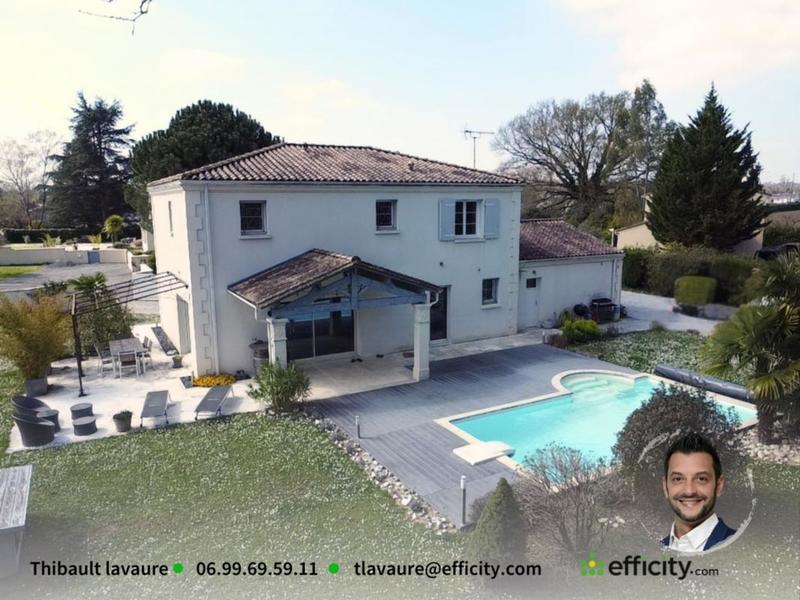 Maison - 157 m² - 7 pièces