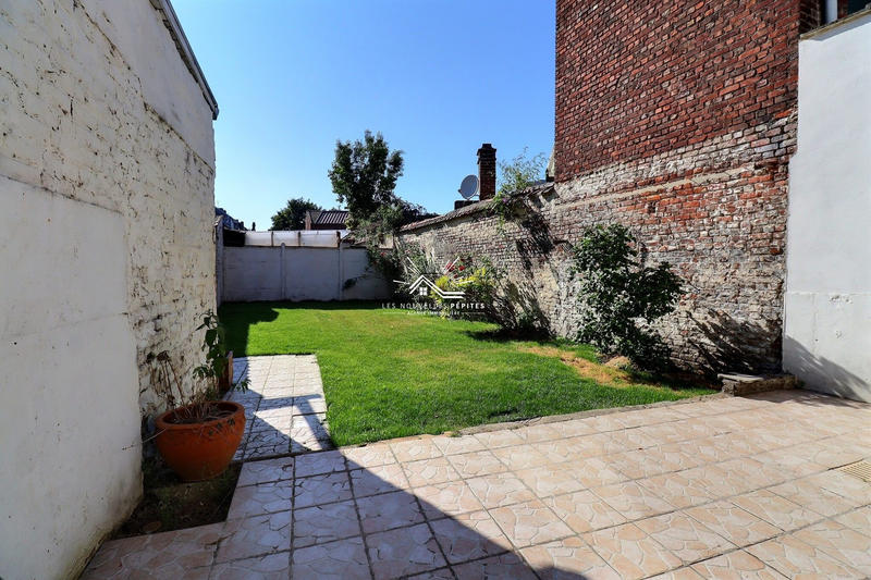 Maison - 156 m² - 7 pièces