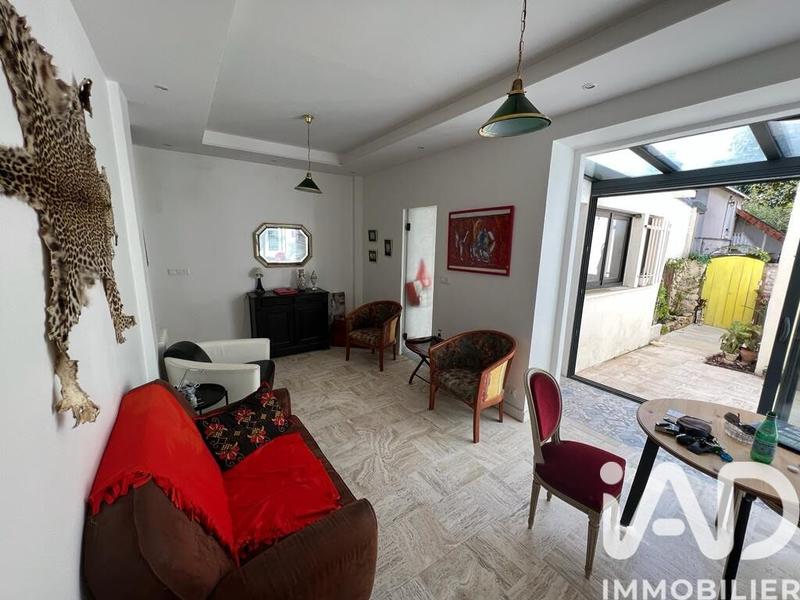 Maison - 123 m² - 7 pièces