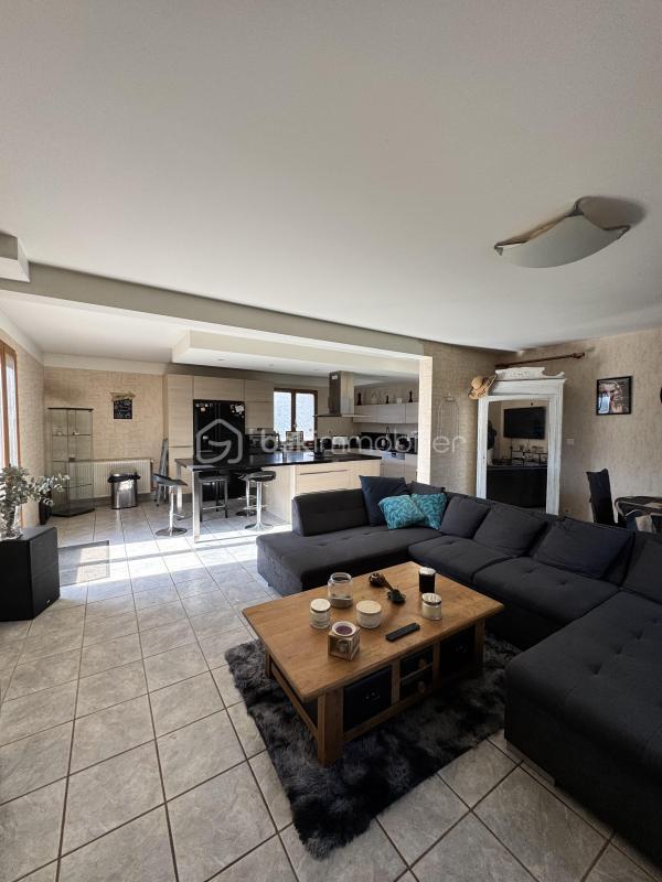 Maison de village - 168 m² - 8 pièces