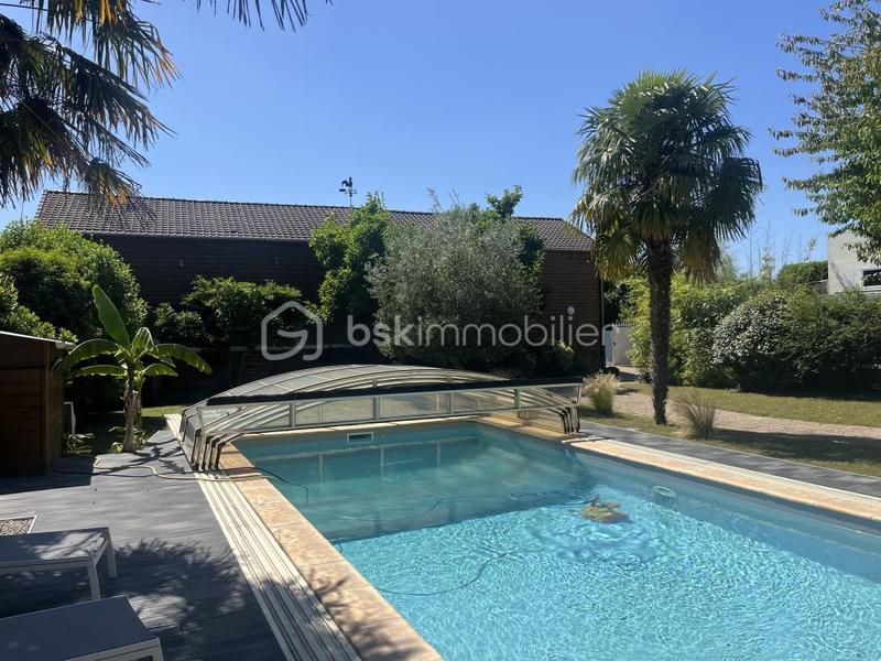 Maison - 170 m² - 6 pièces