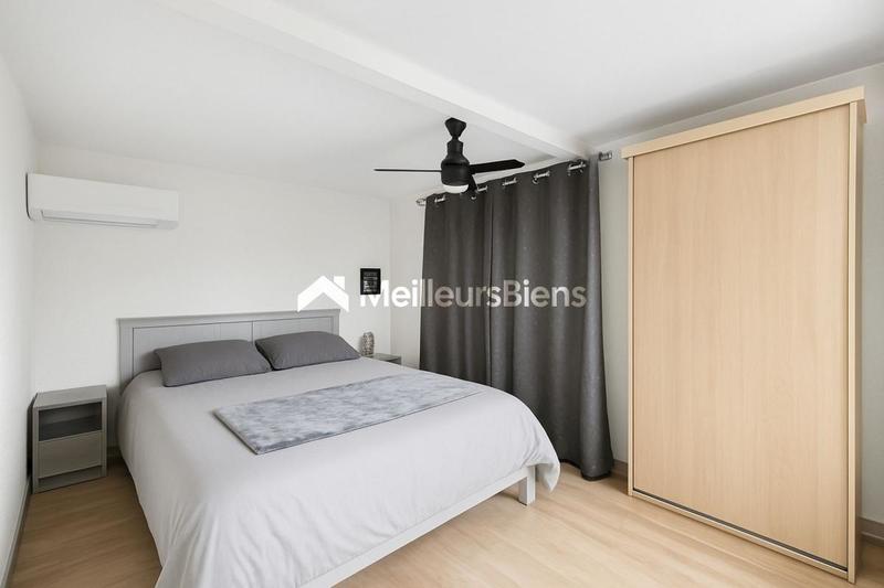 Maison de ville - 80 m² - 5 pièces