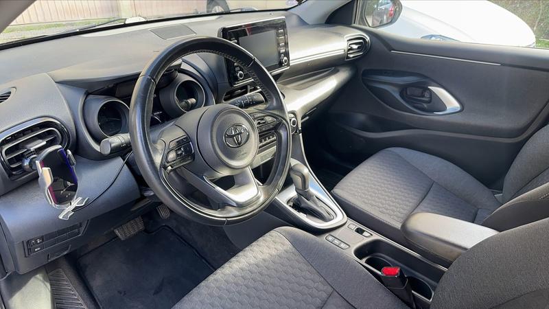 Toyota Yaris IV 1.5 VVTi 116 Hybride E-Cvt Design - Automatique