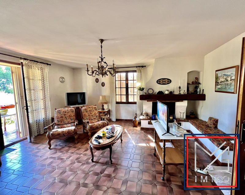 Maison ancienne - 250 m² - 6 pièces