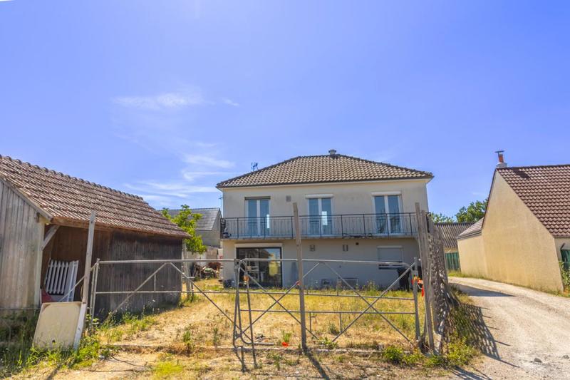 Maison - 121 m² - 6 pièces