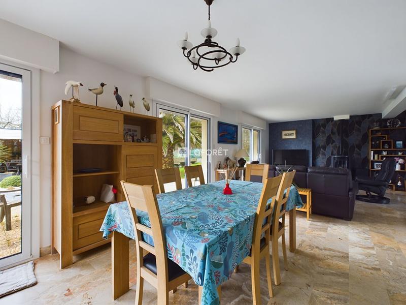 Maison - 130 m² - 5 pièces