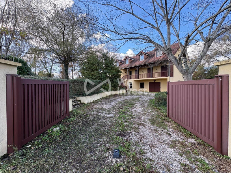 Villa - 230 m² - 7 pièces