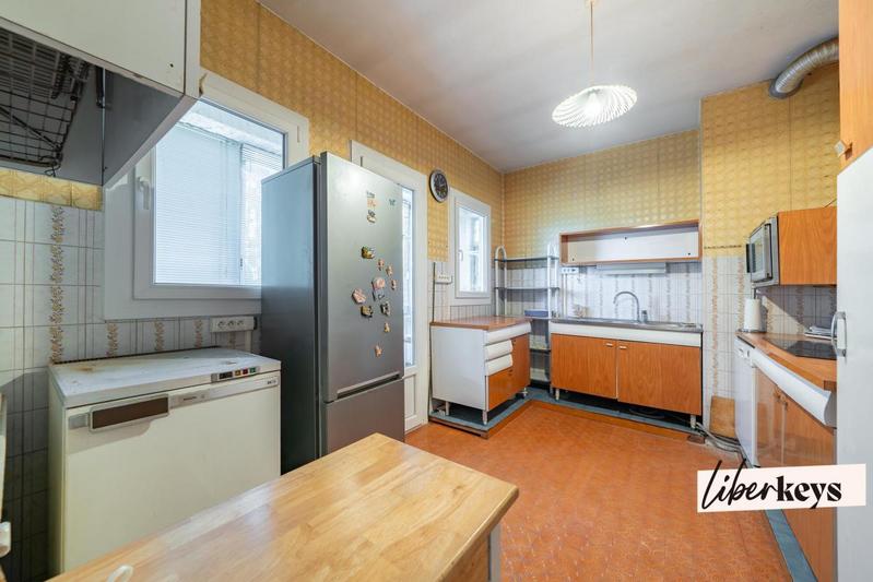 Appartement - 110 m² - 4 pièces