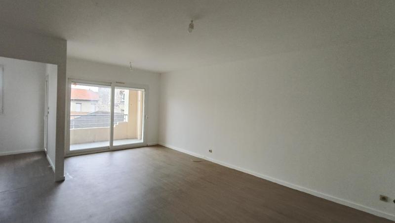 Appartement - 67 m² - 2 pièces