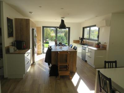 Maison - 135 m² - 4 pièces