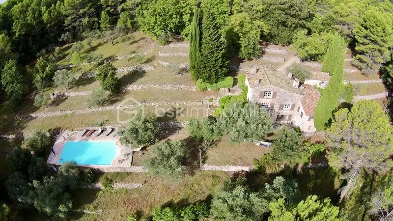 Mas - 135 m² - 5 pièces