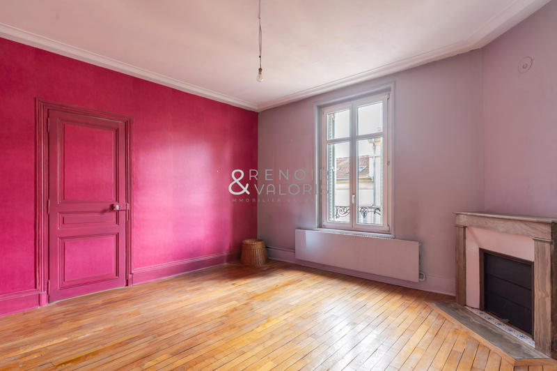 Appartement - 98 m² - 5 pièces