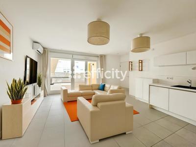 Appartement - 70 m² - 3 pièces