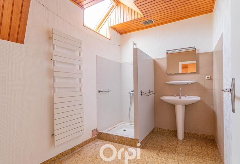 Maison en pierre - 101 m² - 4 pièces