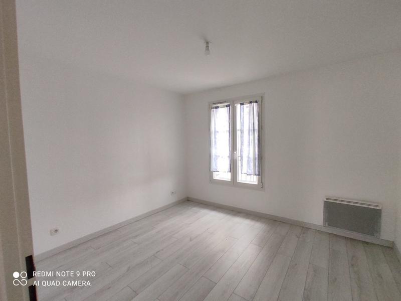 Maison traditionnelle - 84 m² - 4 pièces