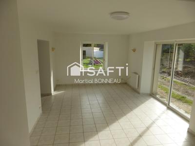 Maison - 121 m² - 5 pièces