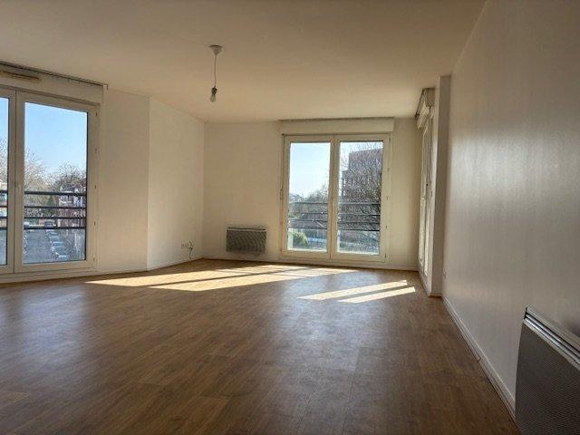 Appartement - 102 m² - 4 pièces