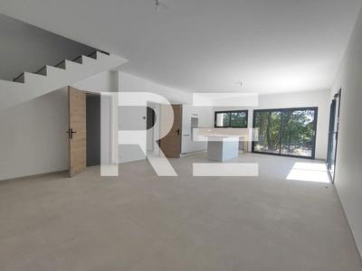 Maison - 117 m² - 4 pièces