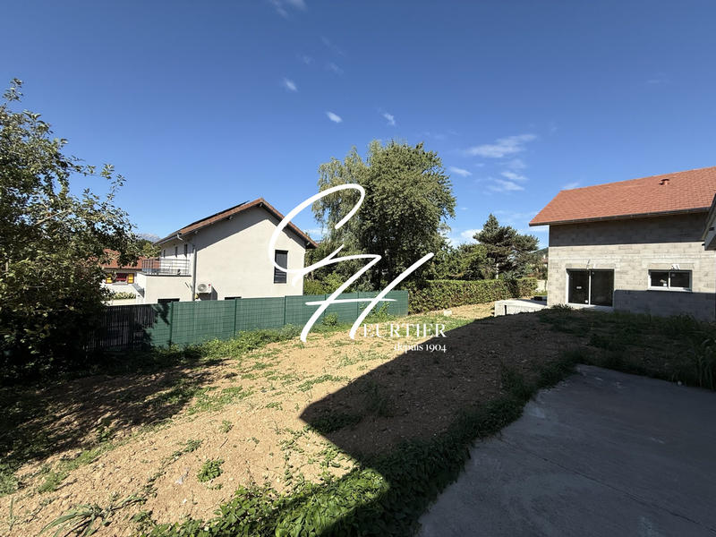 Appartement - 136 m² - 4 pièces