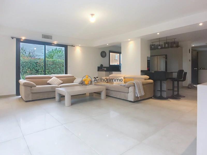 Maison - 150 m² - 5 pièces