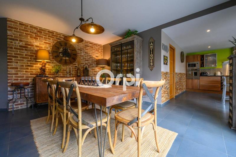 Maison - 157 m² - 6 pièces