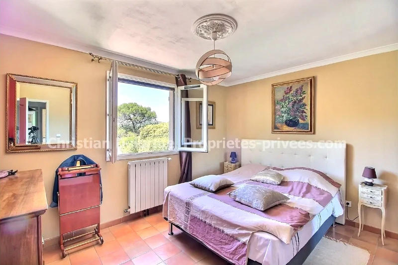 Villa - 170 m² - 7 pièces