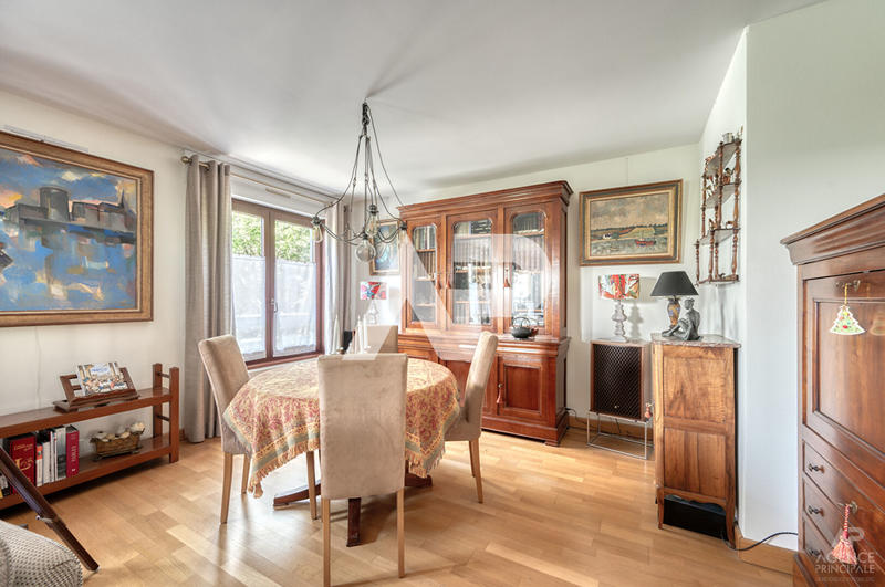 Appartement - 87 m² - 3 pièces