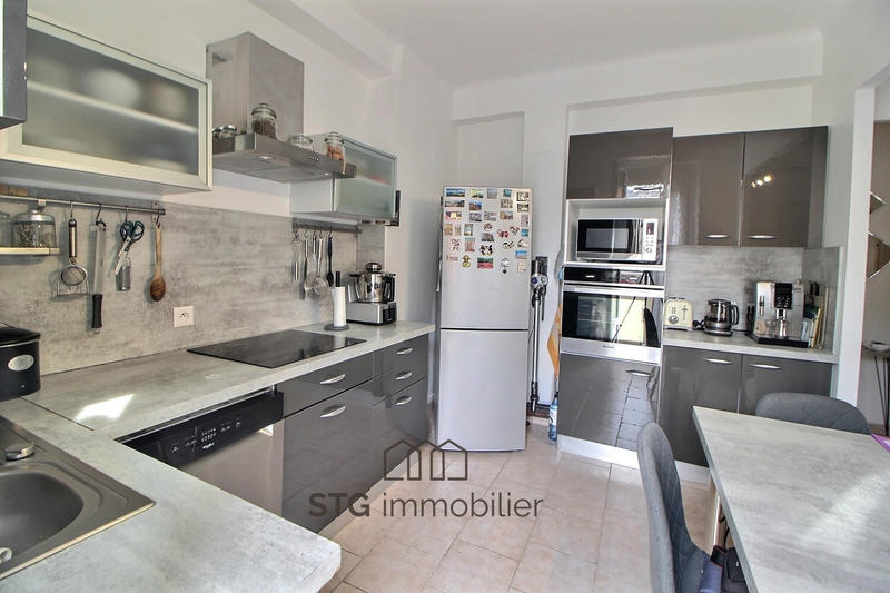 Appartement - 56 m² - 3 pièces