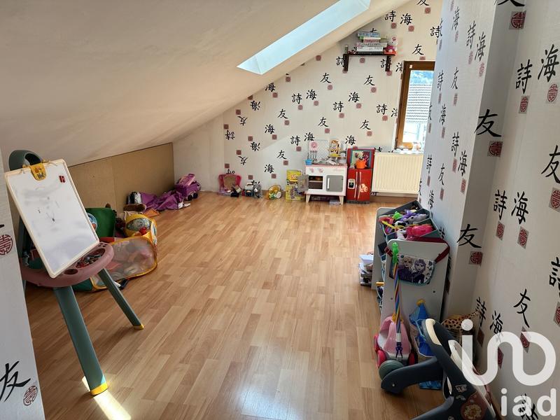 Maison - 168 m² - 8 pièces