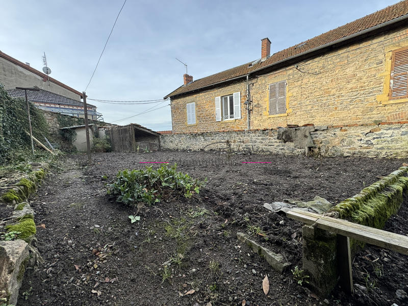 Maison - 92 m² - 4 pièces