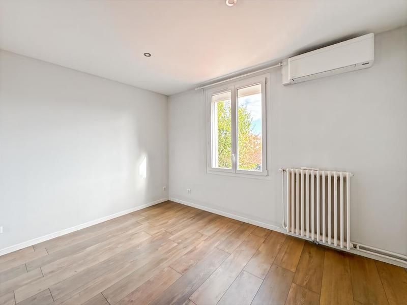 Maison - 150 m² - 4 pièces
