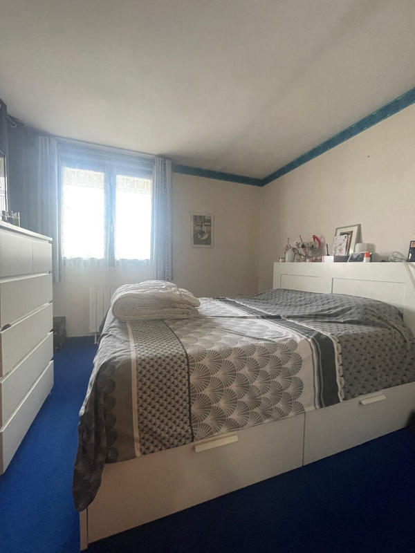 Maison - 93 m² - 4 pièces