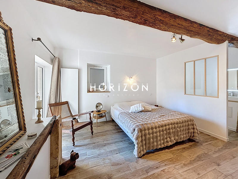 Maison ancienne - 220 m² - 8 pièces