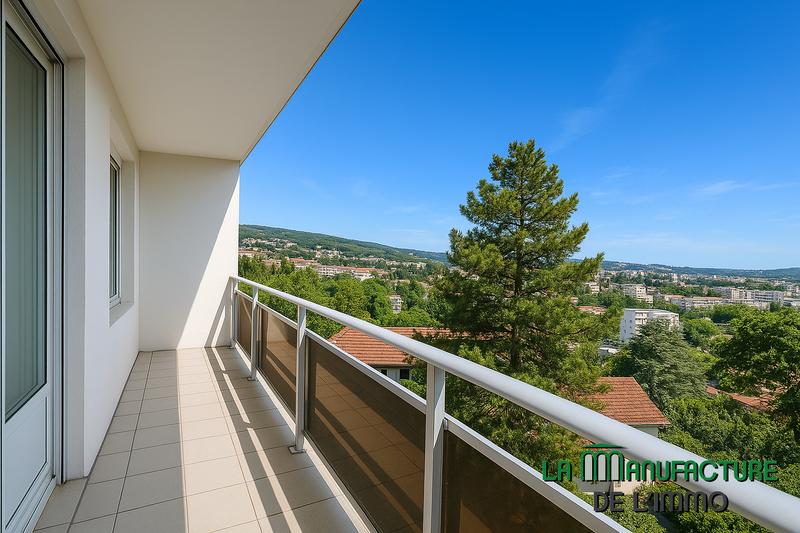 Appartement - 70 m² - 4 pièces