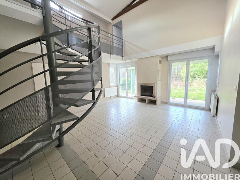 Maison - 128 m² - 7 pièces