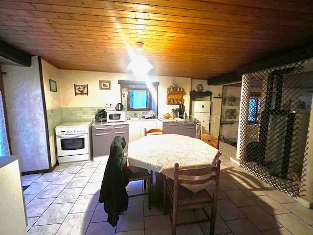 Maison - 114 m² - 4 pièces