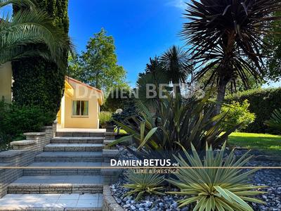 Maison - 190 m² - 7 pièces