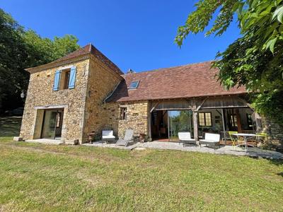 Propriété - 220 m² - 4 pièces