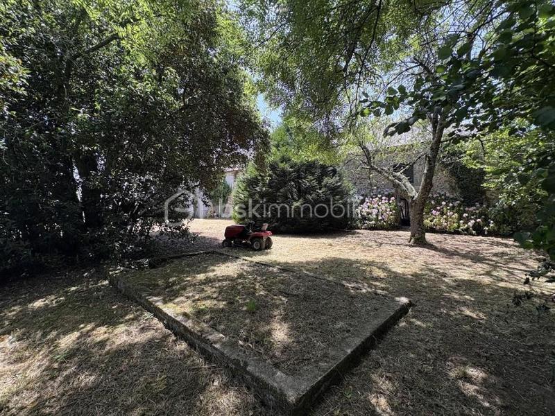 Corps de ferme - 290 m² - 14 pièces