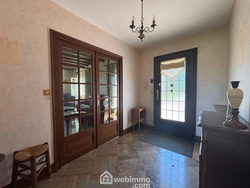 Maison - 181 m² - 7 pièces